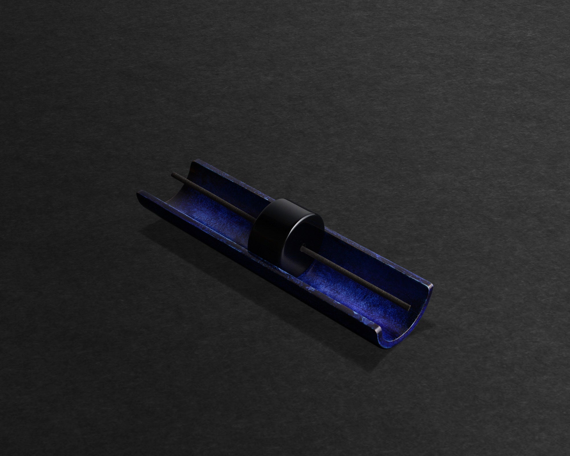 CIRCA • COBALT